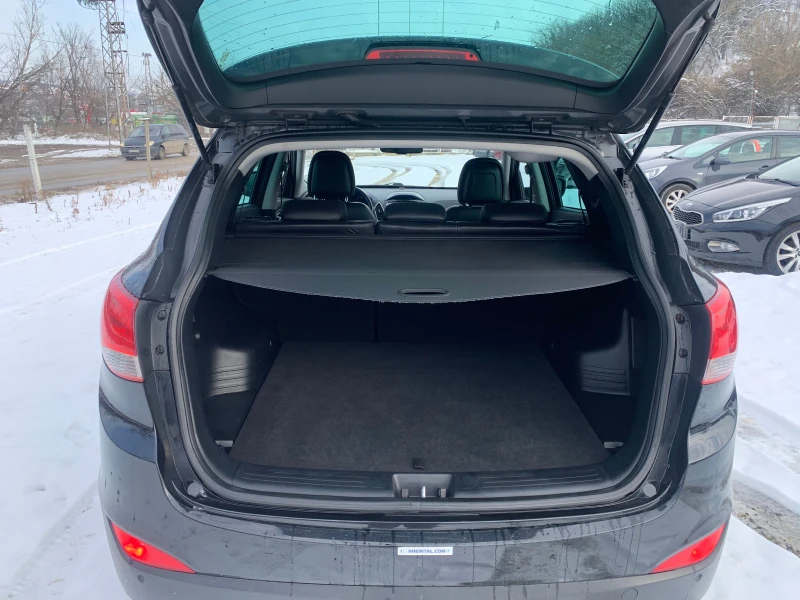 Hyundai IX35 2.04х4ШВЕЙЦАРИЯ, снимка 7 - Автомобили и джипове - 53386339
