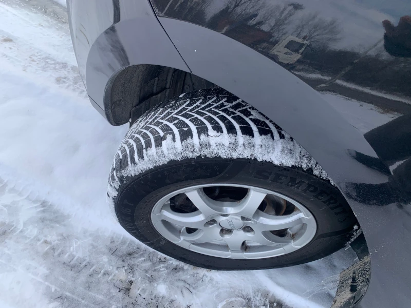 Hyundai IX35 2.04х4ШВЕЙЦАРИЯ, снимка 12 - Автомобили и джипове - 53386339