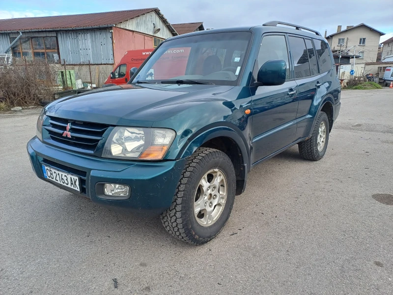 Mitsubishi Pajero 2.5 TD,    7- МЕСТЕН  !!!, снимка 2 - Автомобили и джипове - 53431446