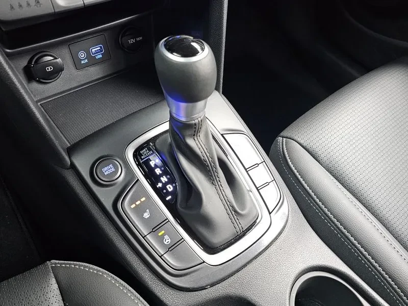Hyundai Kona 1.6 Turbo 2Wd Modern Choice, снимка 9 - Автомобили и джипове - 55937522