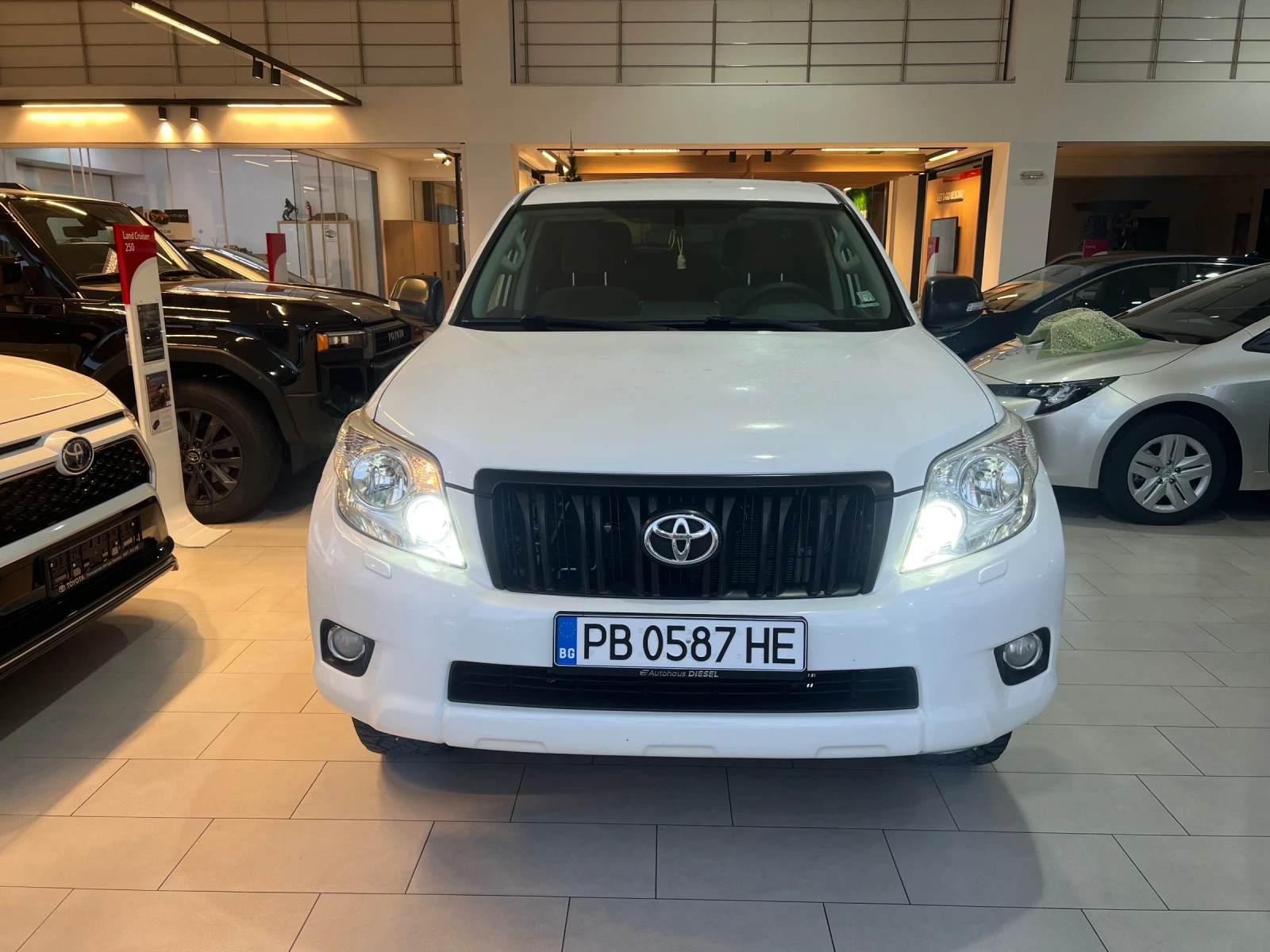 Toyota Land cruiser 3.0 D-4D, снимка 1