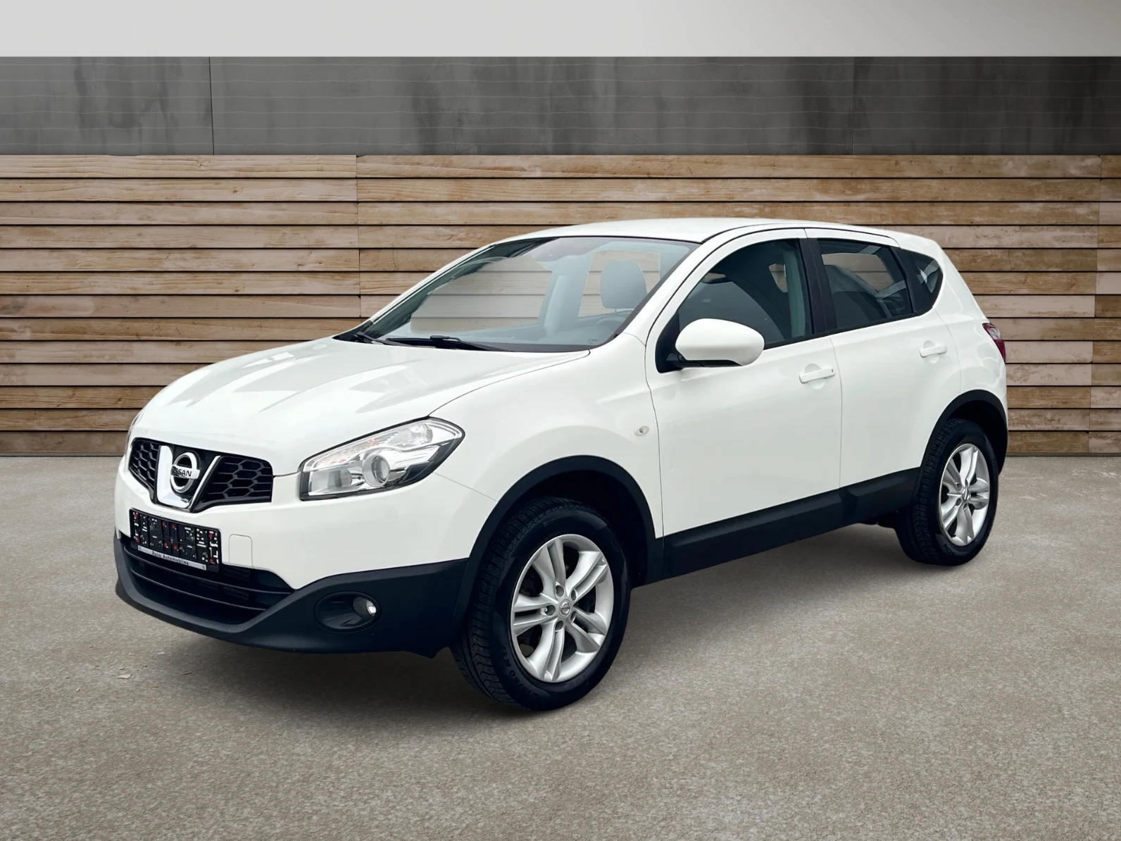 Nissan Qashqai 1.5dCi Tekna Гарантиран пробег Напълно обслужен, снимка 1