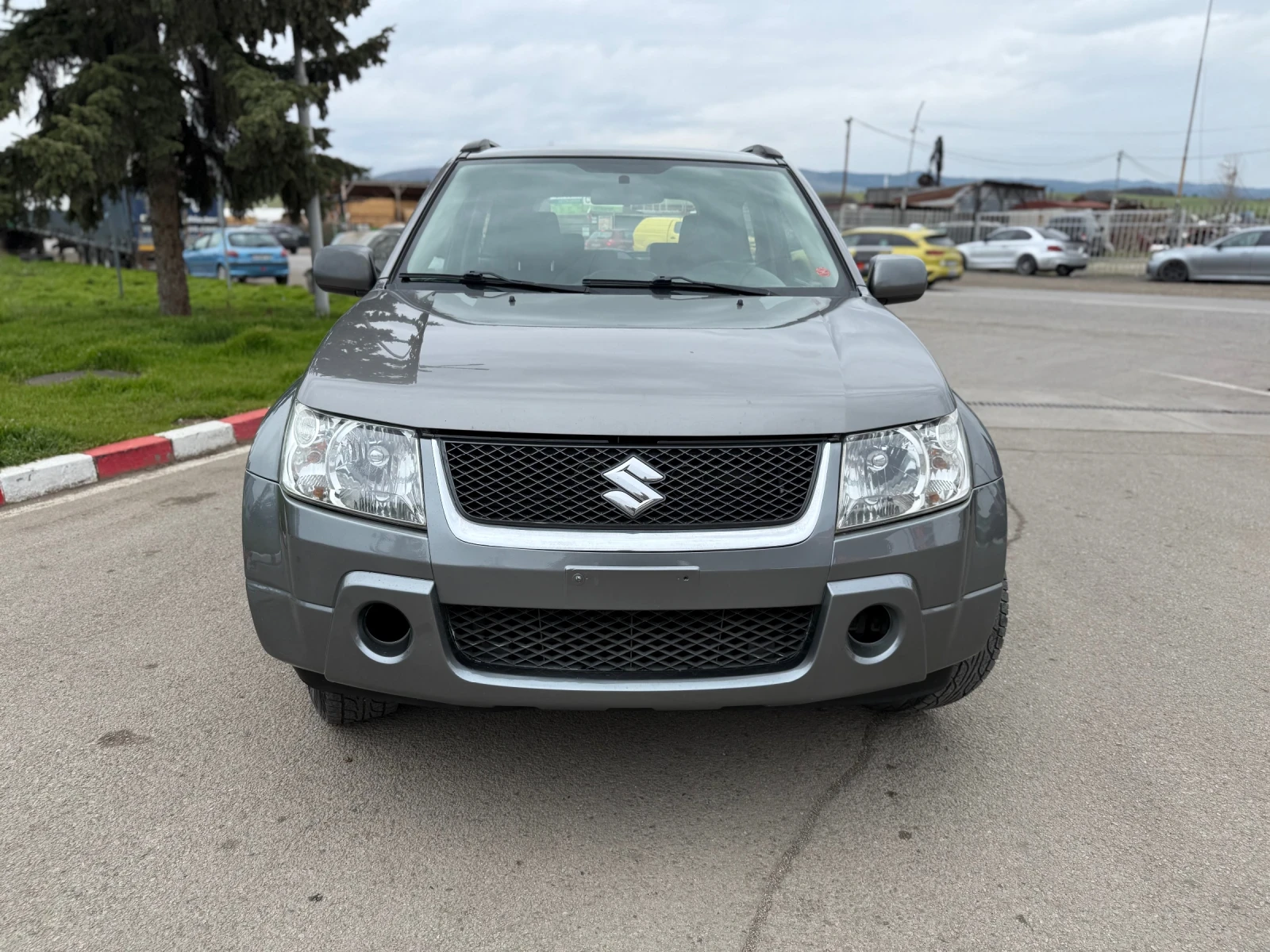 Suzuki Grand vitara 1.6I ГАЗ подарък регистрация - изображение 2