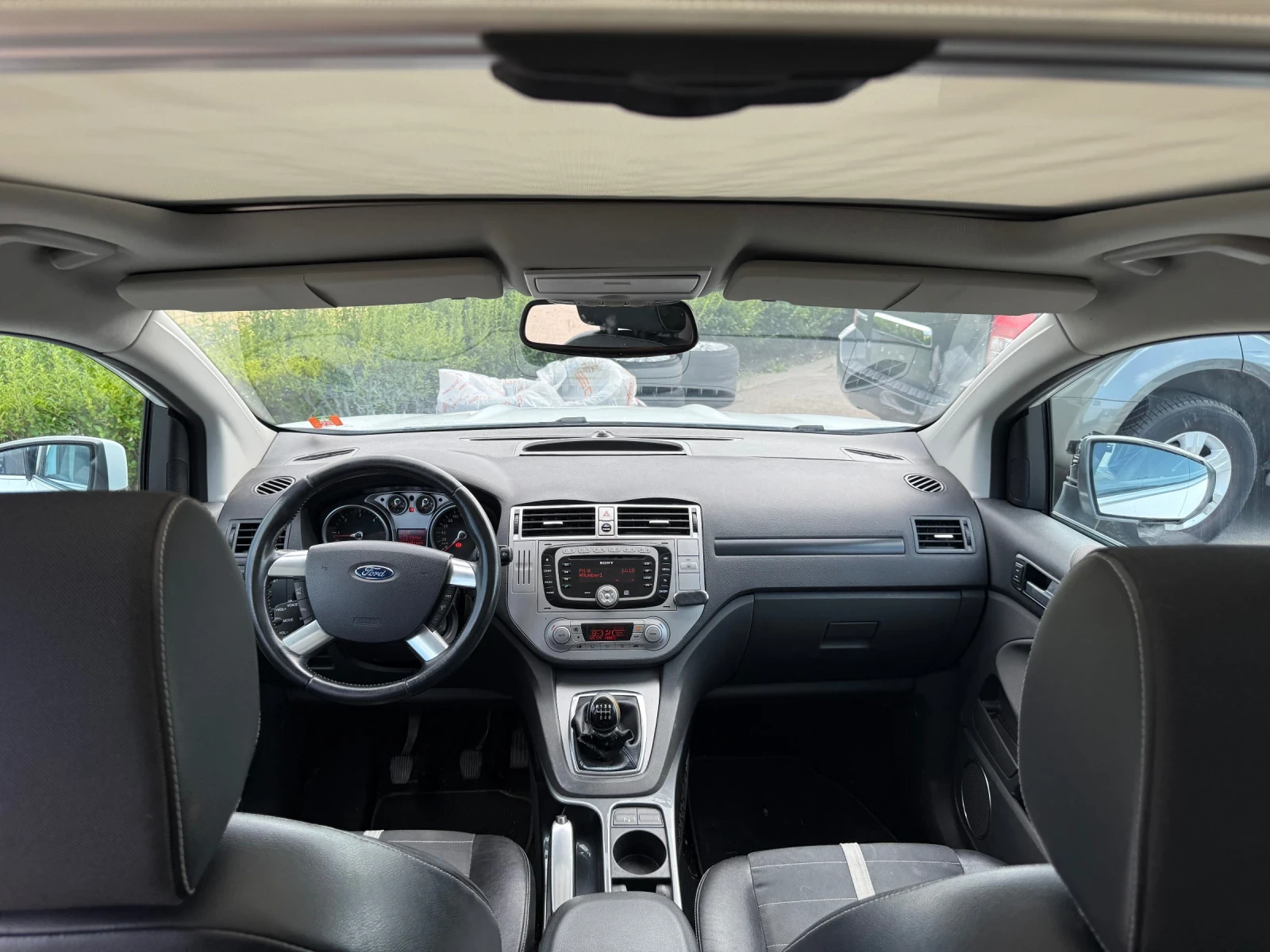 Ford Kuga 2.0TDCI * ПАНОРАМА* 4Х4* НОВ ВНОС*  - изображение 8