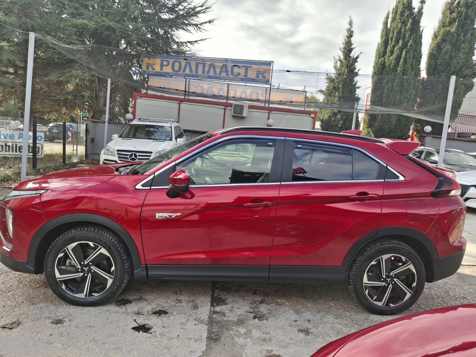 Mitsubishi Eclipse Cross 2.4 PHEV  | Mobile.bg   5