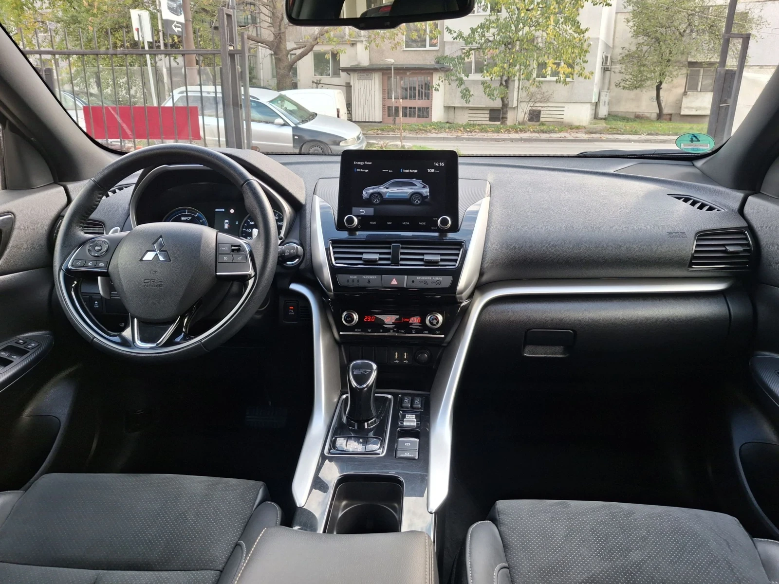 Mitsubishi Eclipse Cross 2.4 PHEV  | Mobile.bg   10