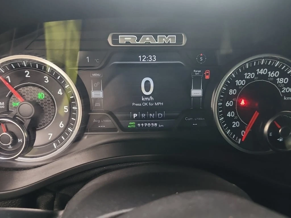 Dodge RAM 1500 * SPORT CREW CAB SHORT BED * CARFAX * БЕЗ ПЪРВОНАЧ - изображение 8