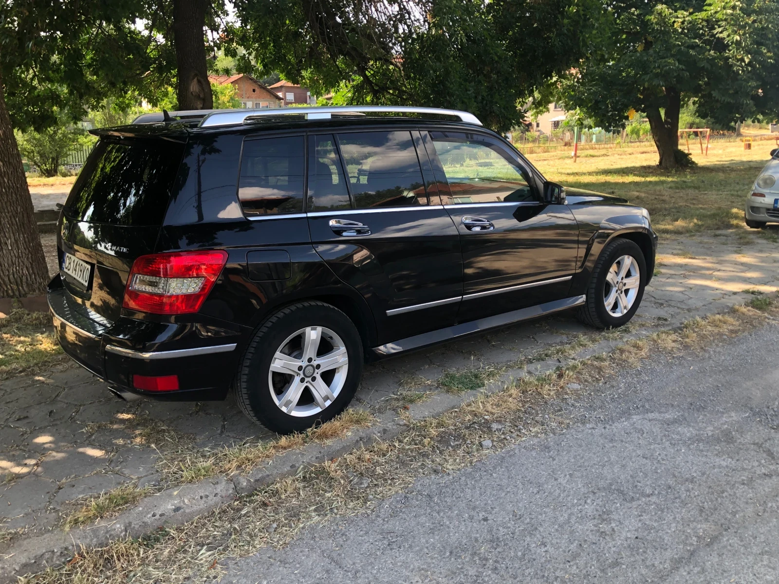 Mercedes-Benz GLK 3.2D - изображение 2