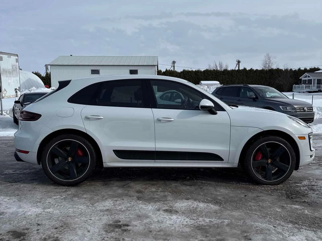 Porsche Macan * GTS * ПОДГРЕВ /* ПАНОРАМА /* ОБДУХВАНЕ /* 360, снимка 16 - Автомобили и джипове - 53867168