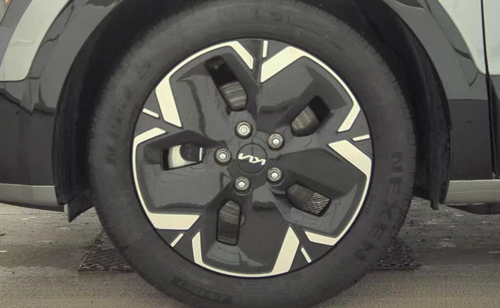 Kia Niro DIGITAL* DISTRONIC* СЛЕД НА ЛЕНТИ* ПОДГРЕВ, снимка 14 - Автомобили и джипове - 54150572