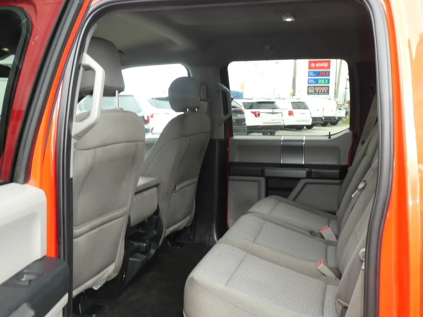 Ford F150 XL 4WD SuperCrew 5.5' Box, снимка 11 - Автомобили и джипове - 54712803