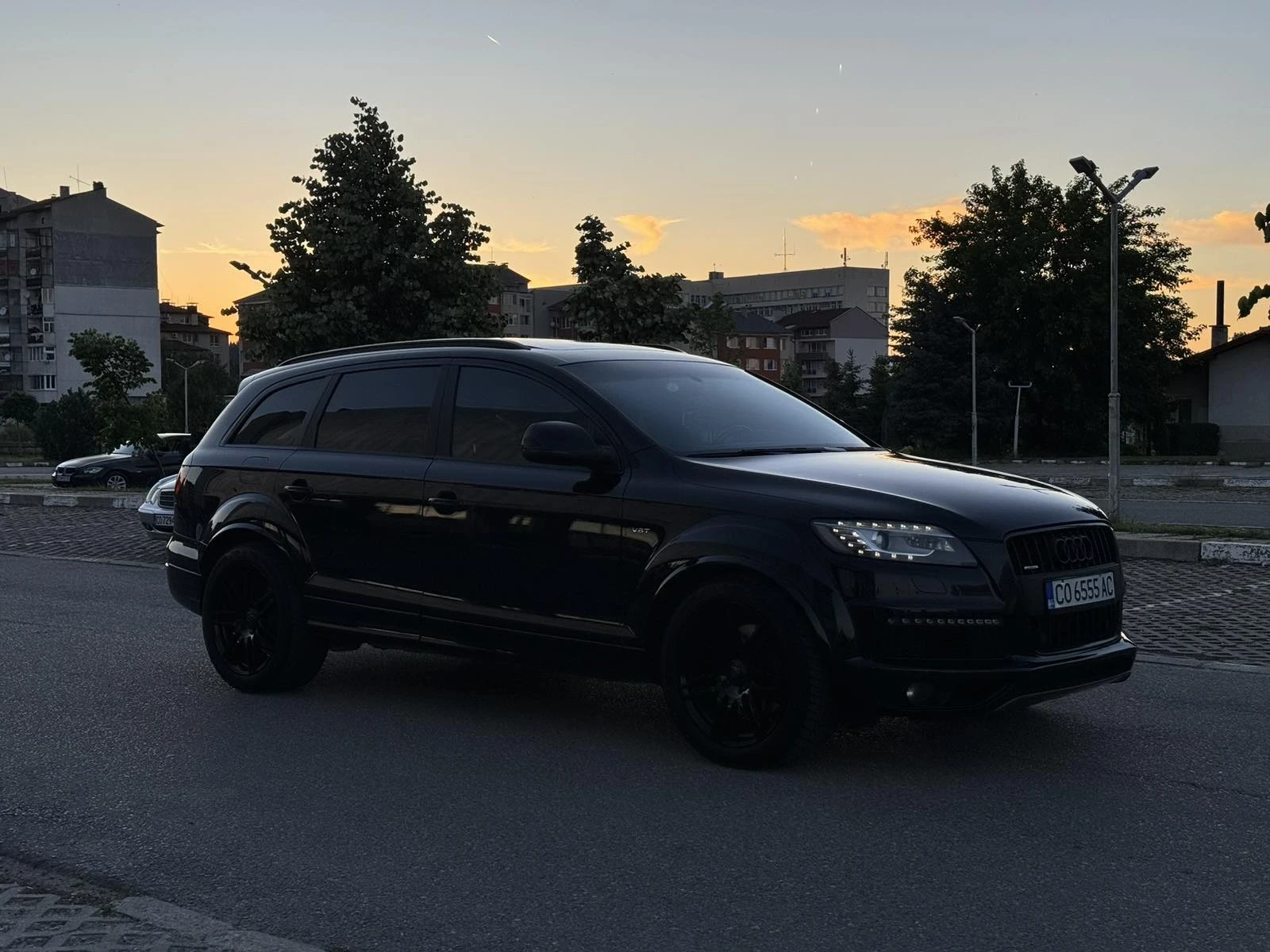 Audi Q7 4.2 TDI, снимка 8 - Автомобили и джипове - 54715922