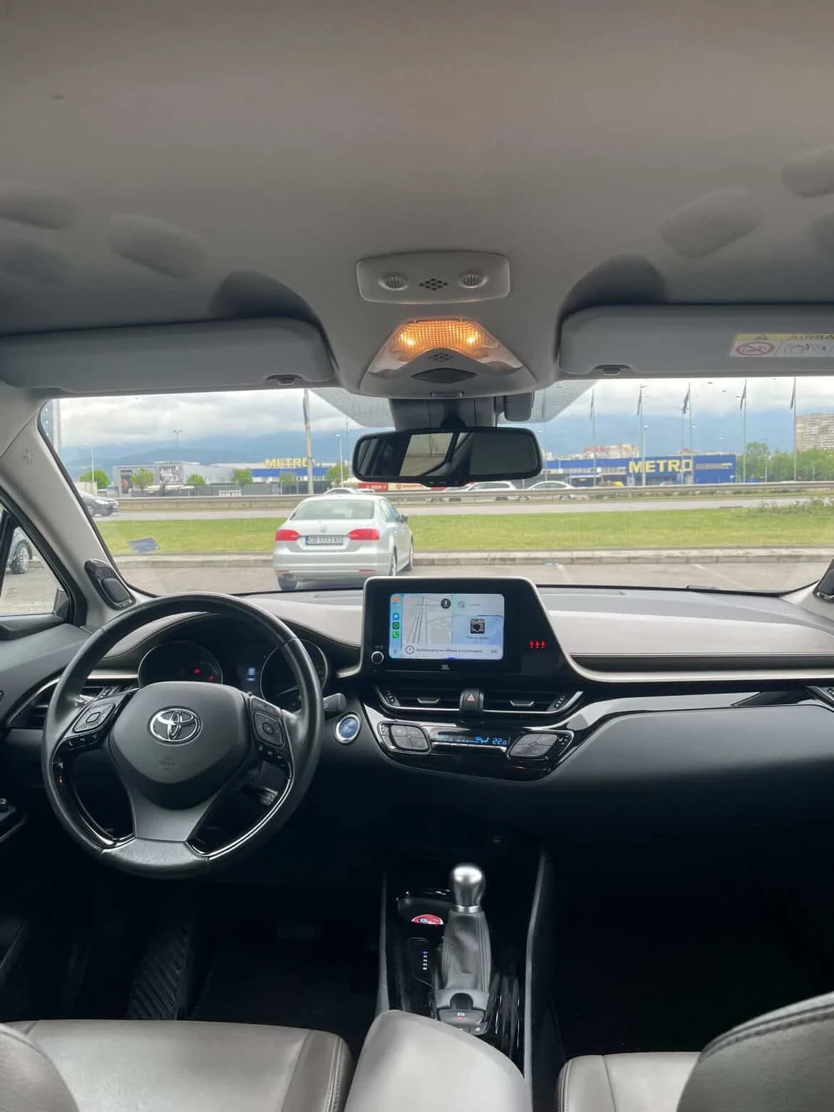 Toyota C-HR Hybrid / CLASSY / в гаранция, снимка 12 - Автомобили и джипове - 54934561