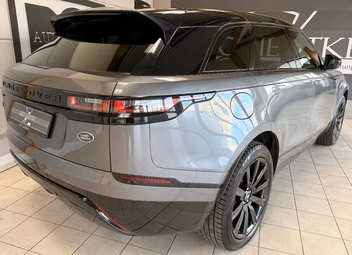 Land Rover Range Rover Velar 2.0D, 3.0D 3броя НА ЧАСТИ R DYNAMIC, снимка 3 - Автомобили и джипове - 55081637