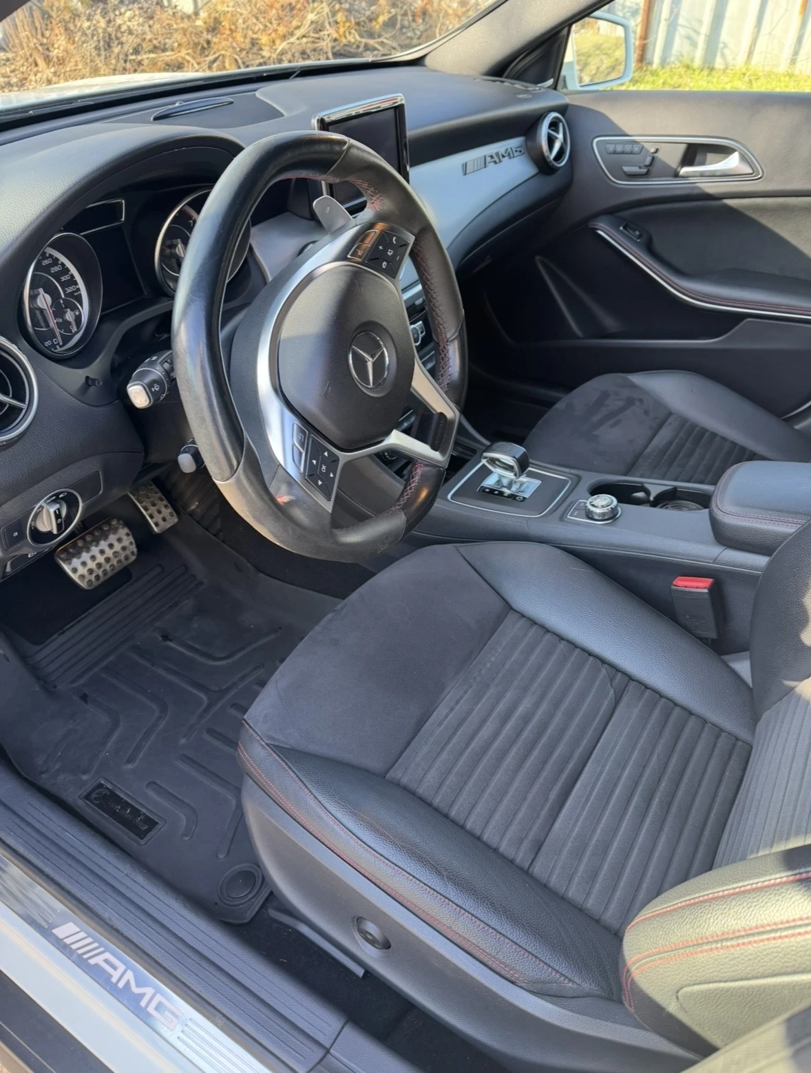 Mercedes-Benz GLA 45 AMG, снимка 5 - Автомобили и джипове - 55379633
