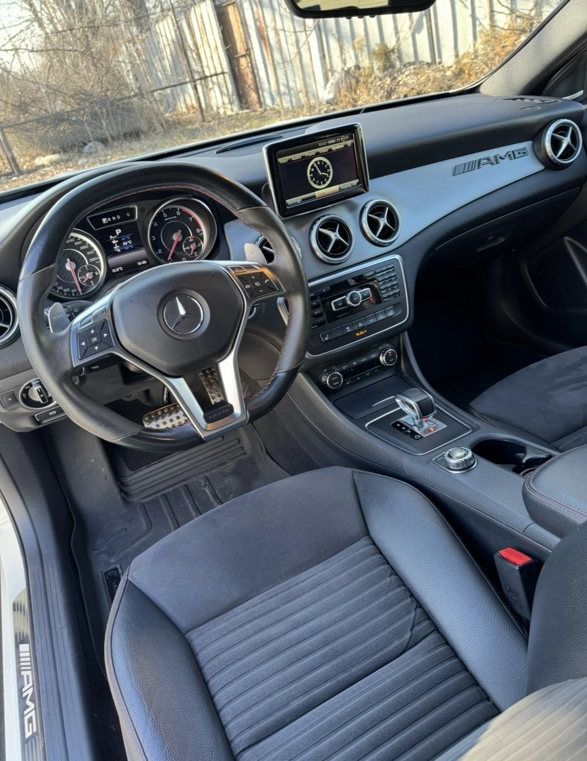 Mercedes-Benz GLA 45 AMG, снимка 7 - Автомобили и джипове - 55379633