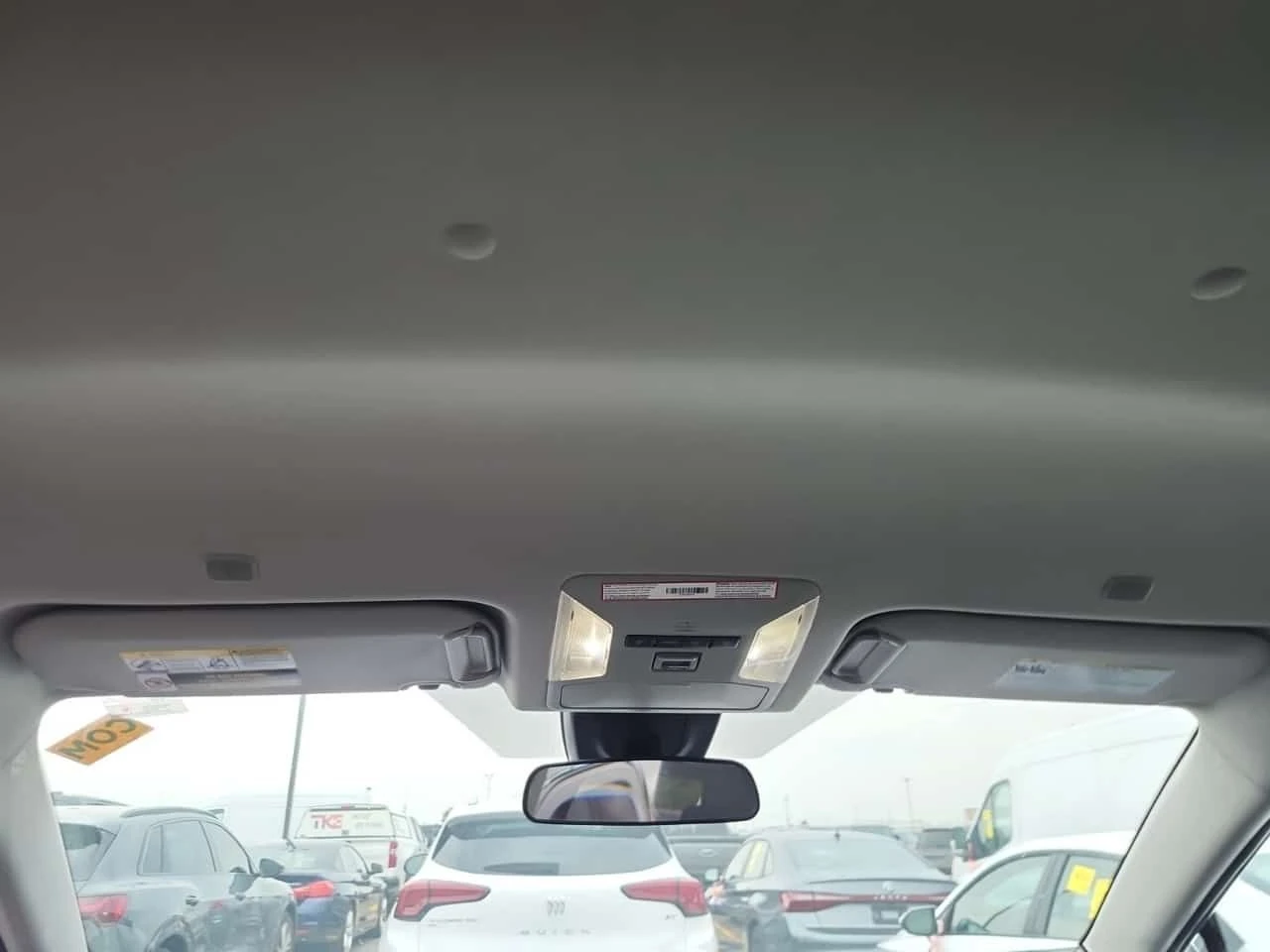 Toyota Rav4 * HYBRID LE * CARFAX * БЕЗ ПЪРВОНАЧАЛНА ВНОСКА, снимка 14 - Автомобили и джипове - 55464050