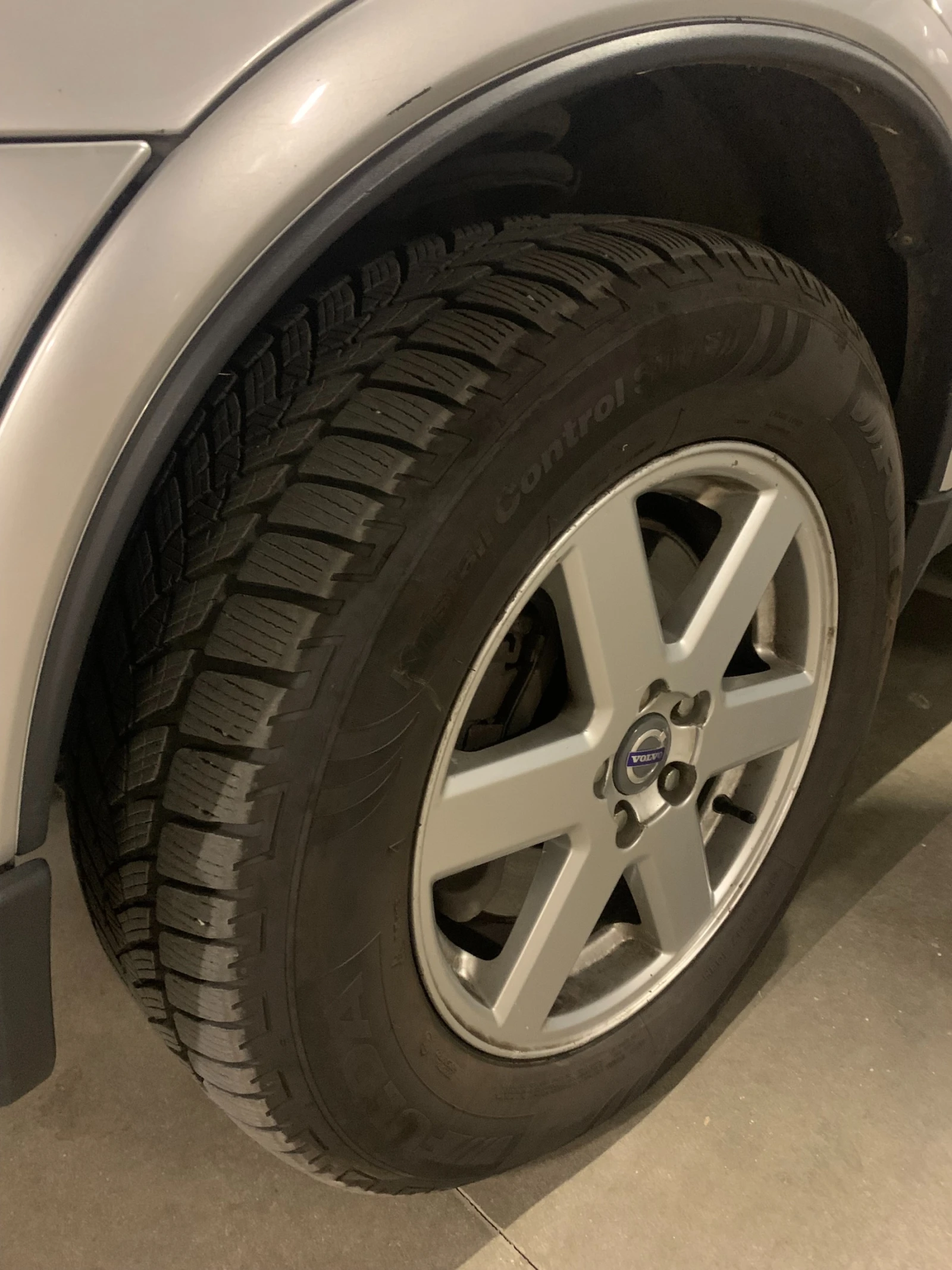 Volvo Xc90, снимка 6 - Автомобили и джипове - 55501702