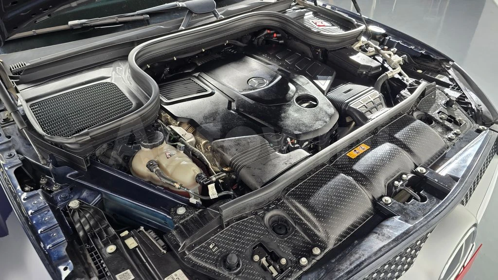 Mercedes-Benz GLE 400 d Coupe AMG, снимка 8 - Автомобили и джипове - 55690059
