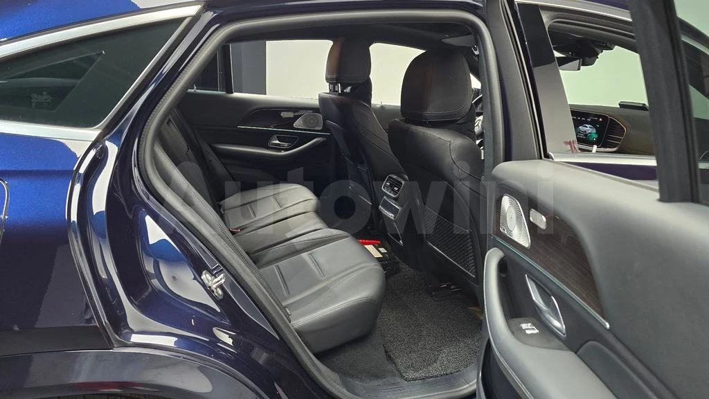 Mercedes-Benz GLE 400 d Coupe AMG, снимка 13 - Автомобили и джипове - 55690059