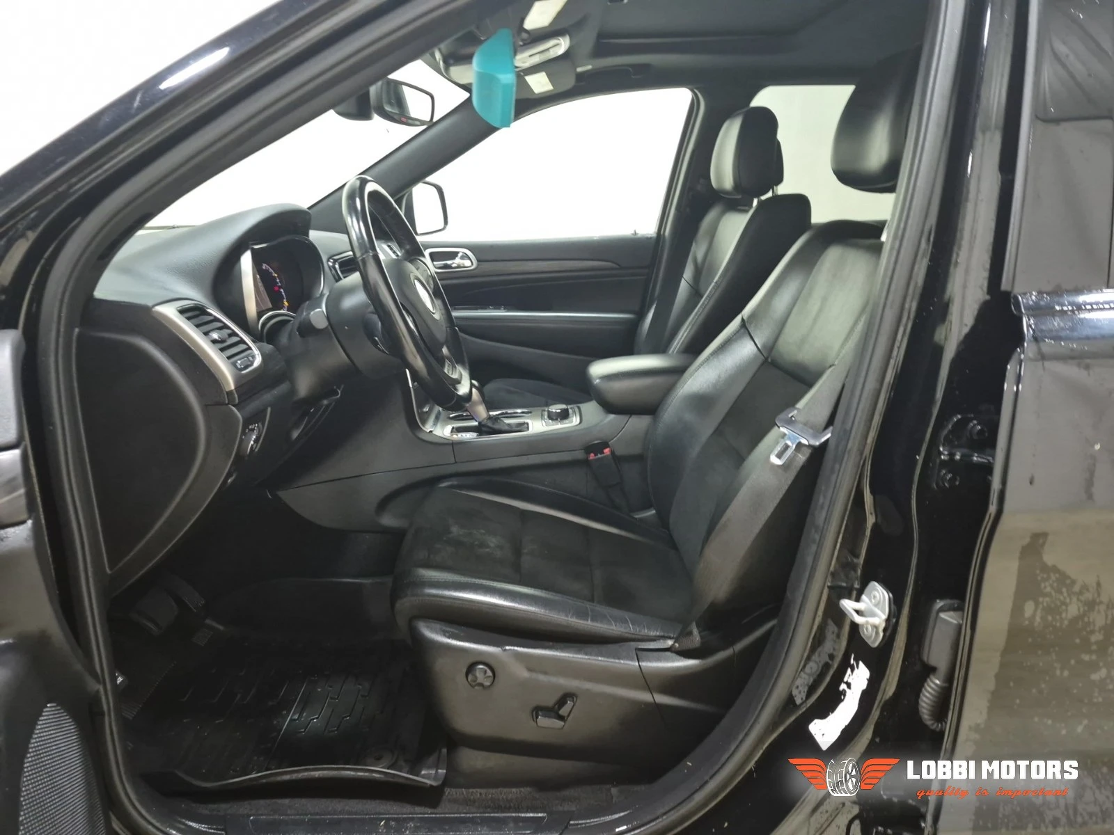 Jeep Grand cherokee, снимка 5 - Автомобили и джипове - 56102761