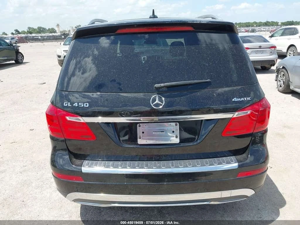 Mercedes-Benz GL 450 * 4MATIC * CARFAX * ОПЦИЯ ЗА ФИНАНСИРАНЕ * , снимка 16 - Автомобили и джипове - 56295113