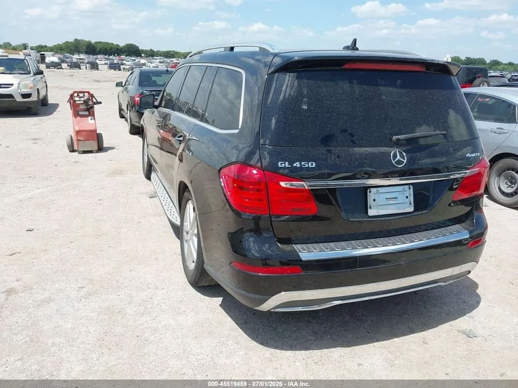 Mercedes-Benz GL 450 * 4MATIC * CARFAX * ОПЦИЯ ЗА ФИНАНСИРАНЕ * , снимка 3 - Автомобили и джипове - 56295113