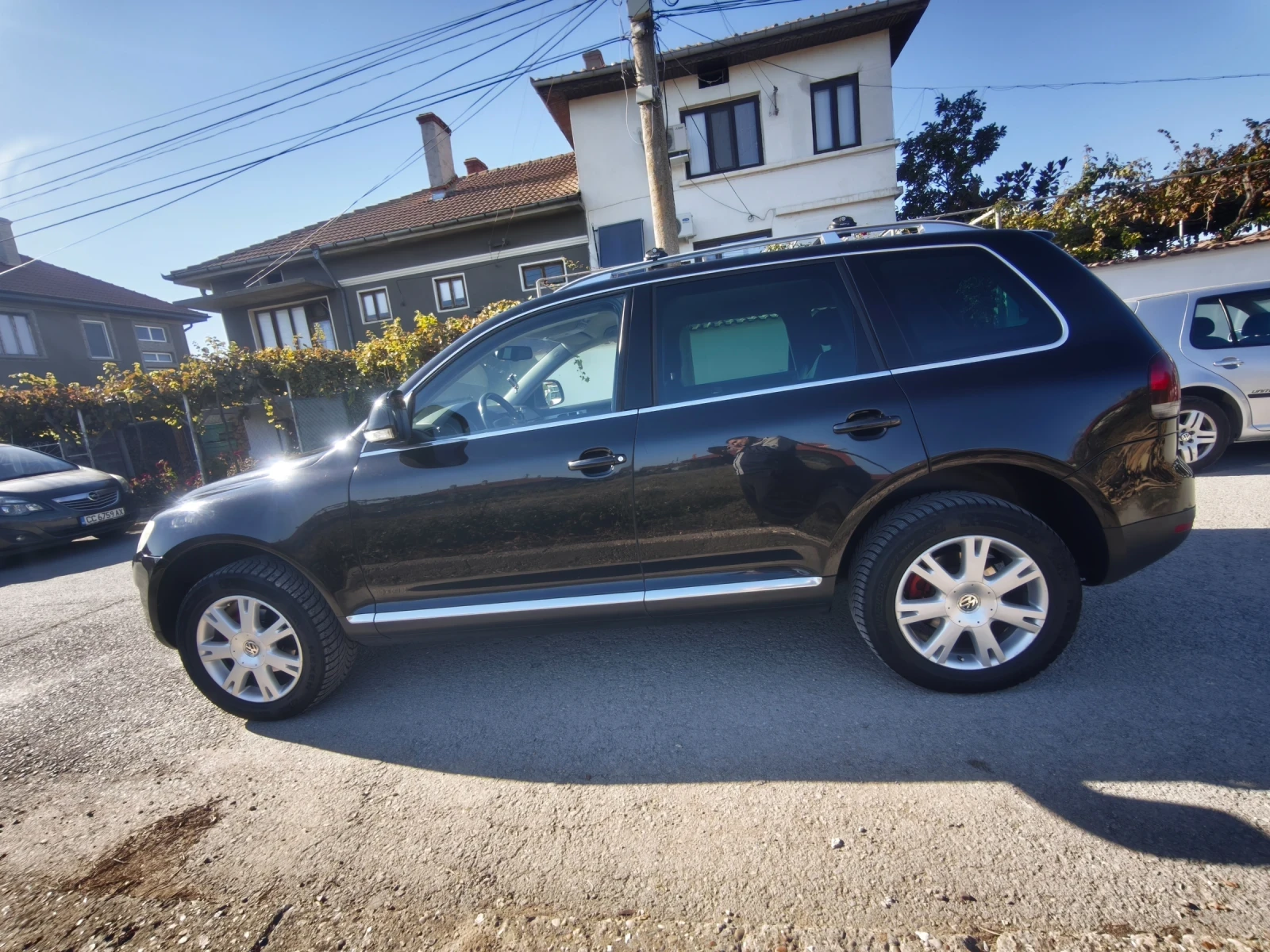 VW Touareg, снимка 4 - Автомобили и джипове - 56337904