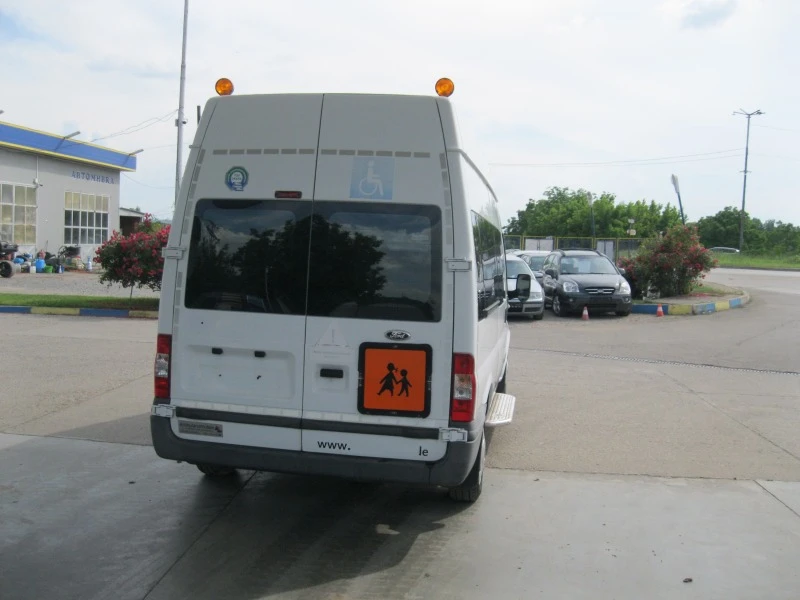 Ford Transit MAXI 9 местен , евро 5в рампа за инвалиди, снимка 6 - Бусове и автобуси - 40449457