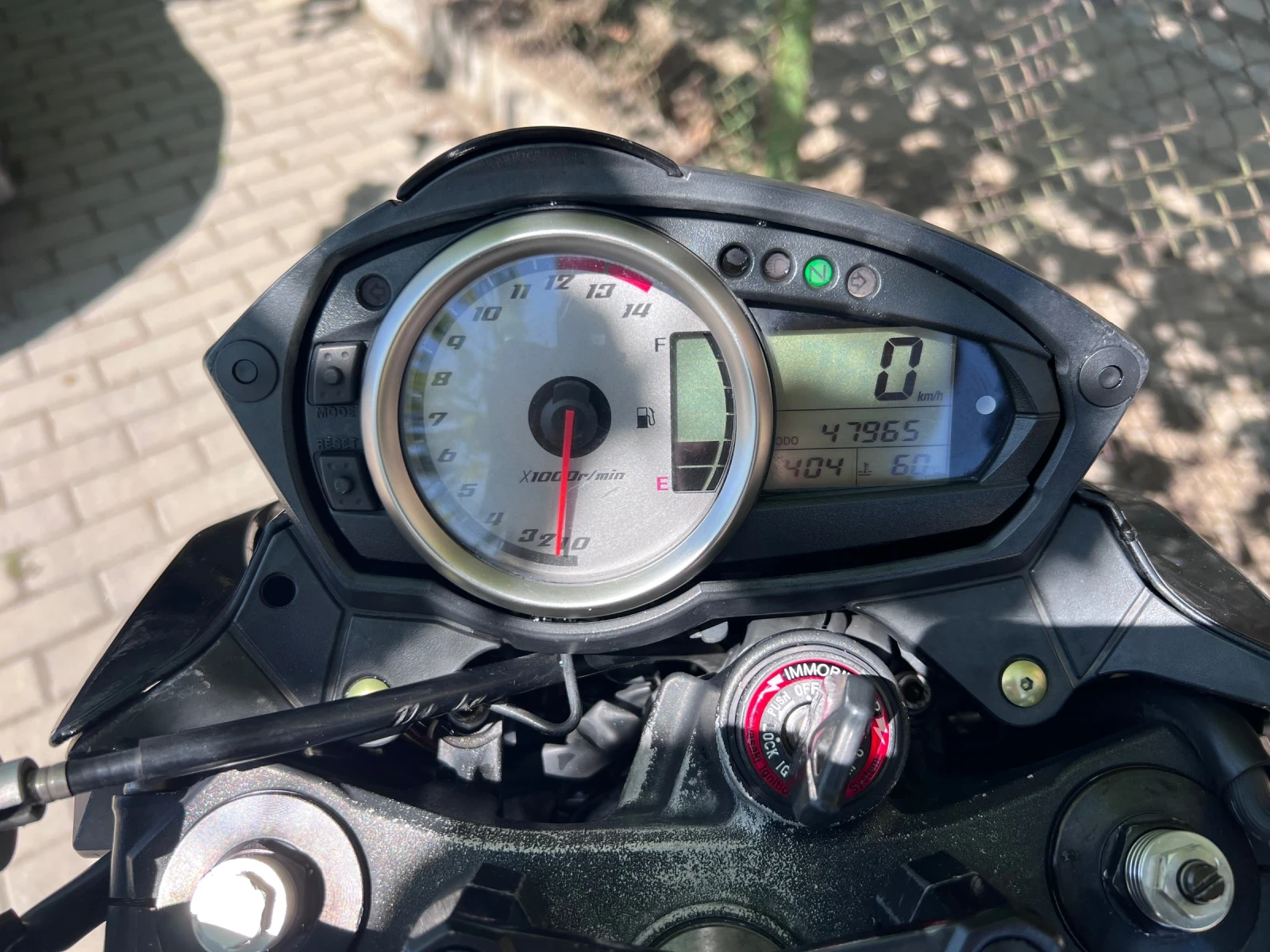 Kawasaki Z 750i, снимка 9 - Мотоциклети и мототехника - 55502146