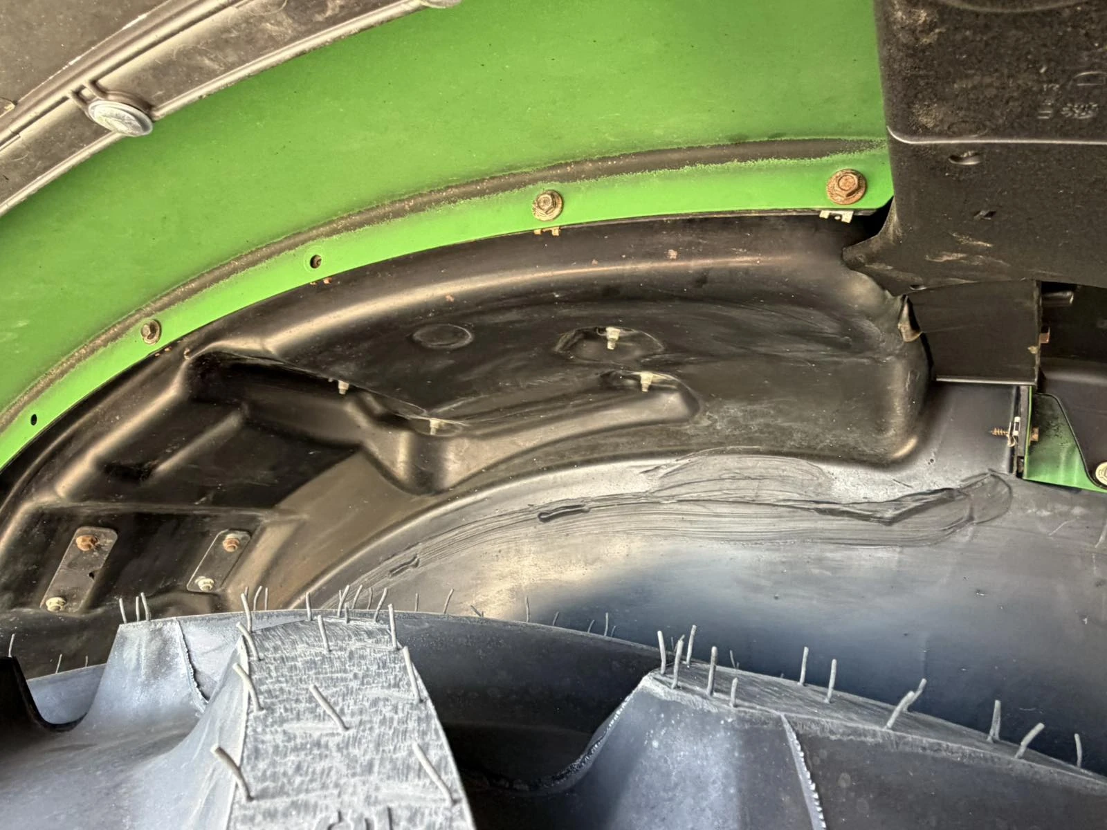 Трактор John Deere 6140R - лизинг, снимка 16 - Селскостопанска техника - 56430722