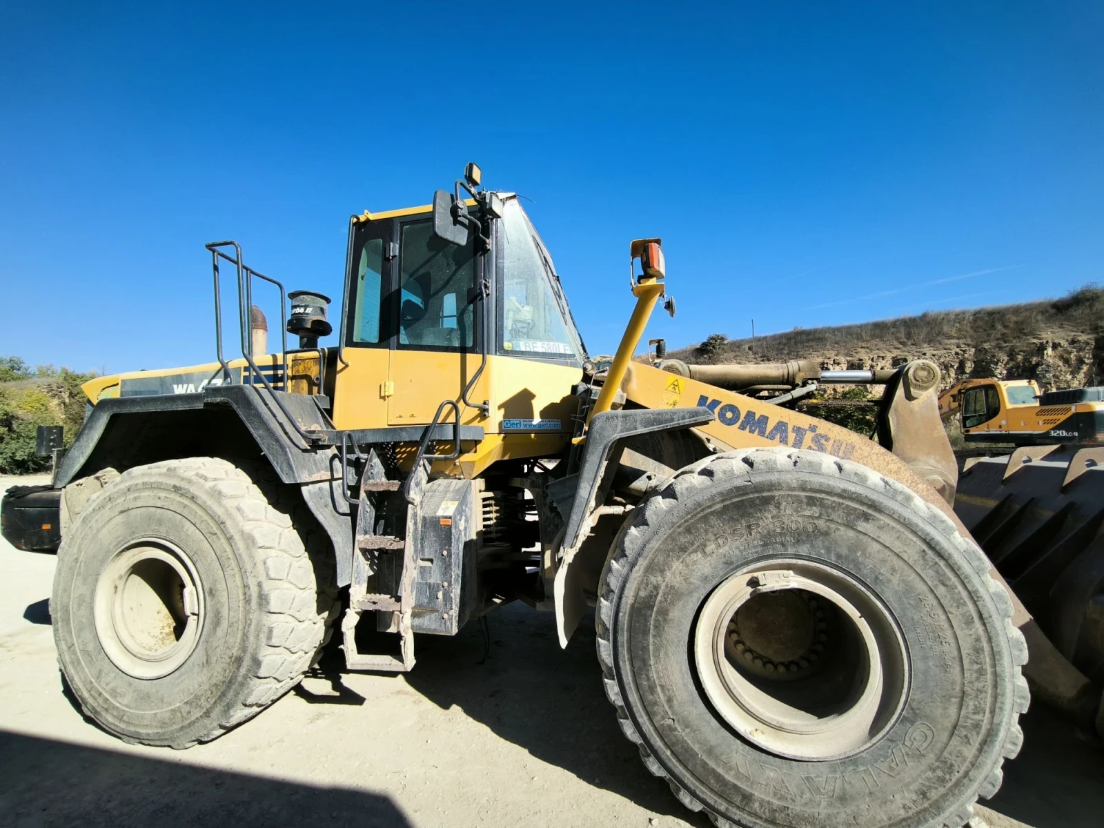 ����� ������� Komatsu WA470 | Mobile.bg � ����������� 9