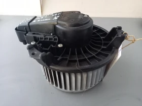 Вентилатор парно Тойота Рав4 (з)