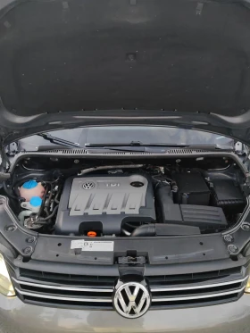 VW Touran 2.0, 140к.с. Highline, ТОП , снимка 15
