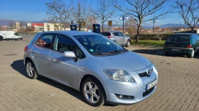 Toyota Auris, снимка 1