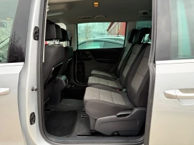 VW Sharan 4-MOTION* ПОДГРЕВ* ПАРКТРОНИК* 6-Скорости* АВТОПИЛ, снимка 11