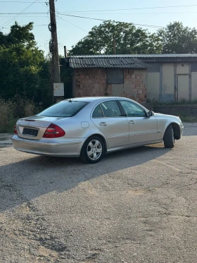 Mercedes-Benz E 220, снимка 2