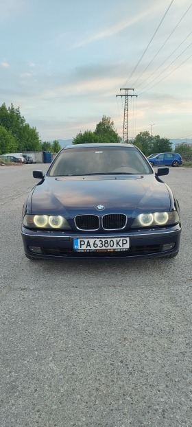 BMW 528 Седан, снимка 1 - Автомобили и джипове - 45320150