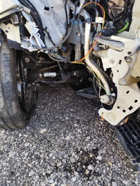 Peugeot 208 - 6500 € / 12712.90 лв. - 79832098 4