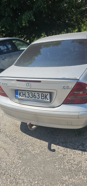 Mercedes-Benz C 220 