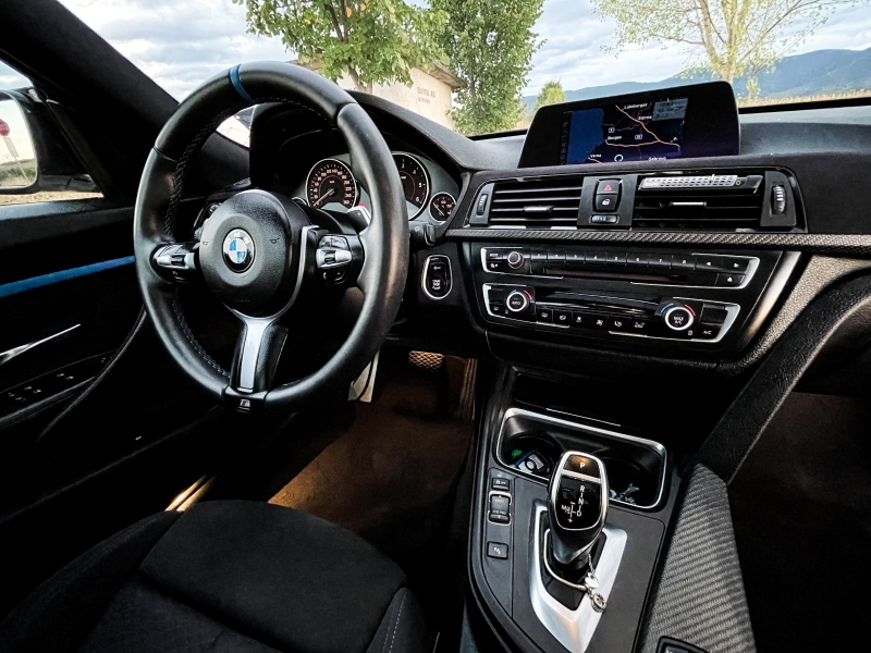BMW 3gt 320D М-Пакет X-Drive EURO 6, снимка 12 - Автомобили и джипове - 45634223