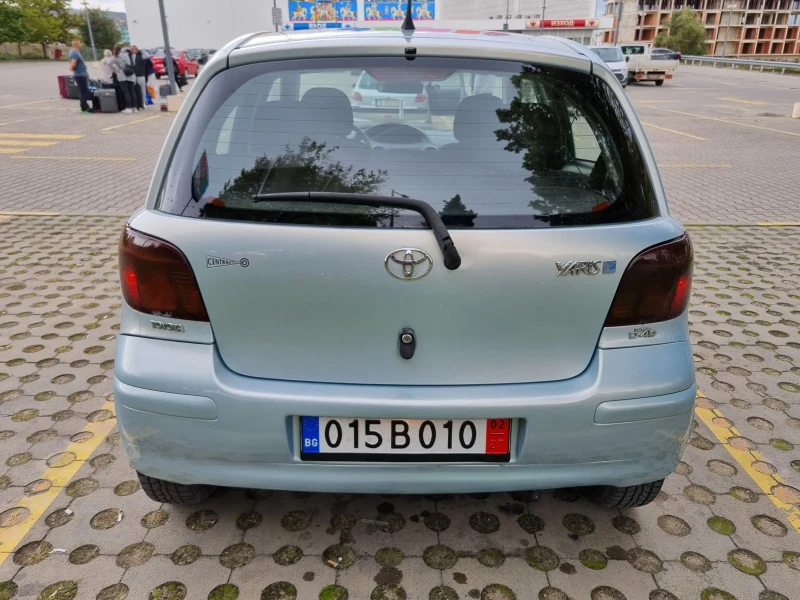 Toyota Yaris 1, 4 D-4D 75к.с. Diesel, снимка 4 - Автомобили и джипове - 47304905