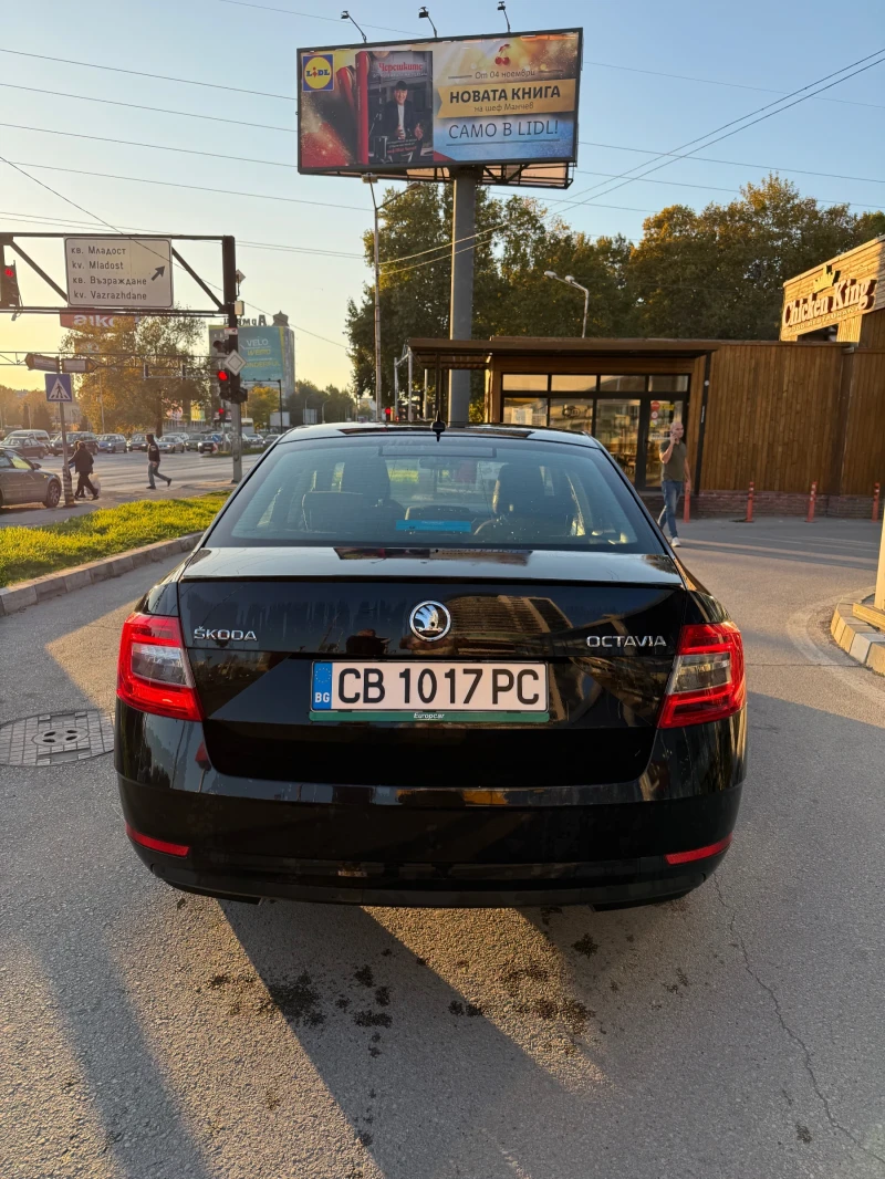 Skoda Octavia 1.5 TSI, снимка 9 - Автомобили и джипове - 47744290