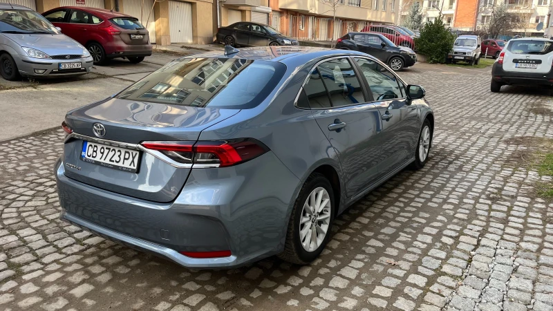 Toyota Corolla 1.6 CVT Executive - в ГАРАНЦИЯ, снимка 3 - Автомобили и джипове - 48910854