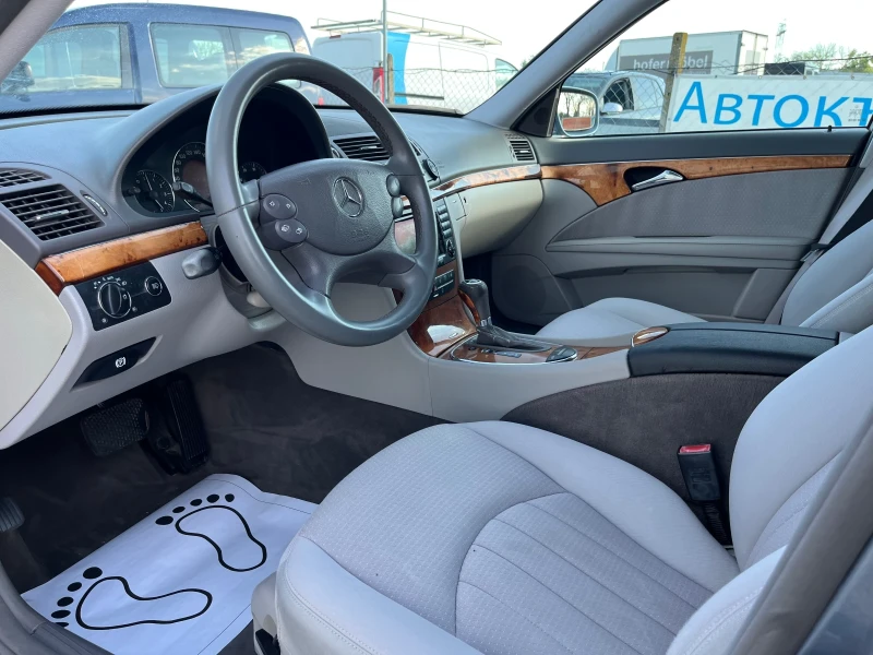 Mercedes-Benz E 320 4MATIC ELEGANCE EVO FACE, снимка 8 - Автомобили и джипове - 50150188