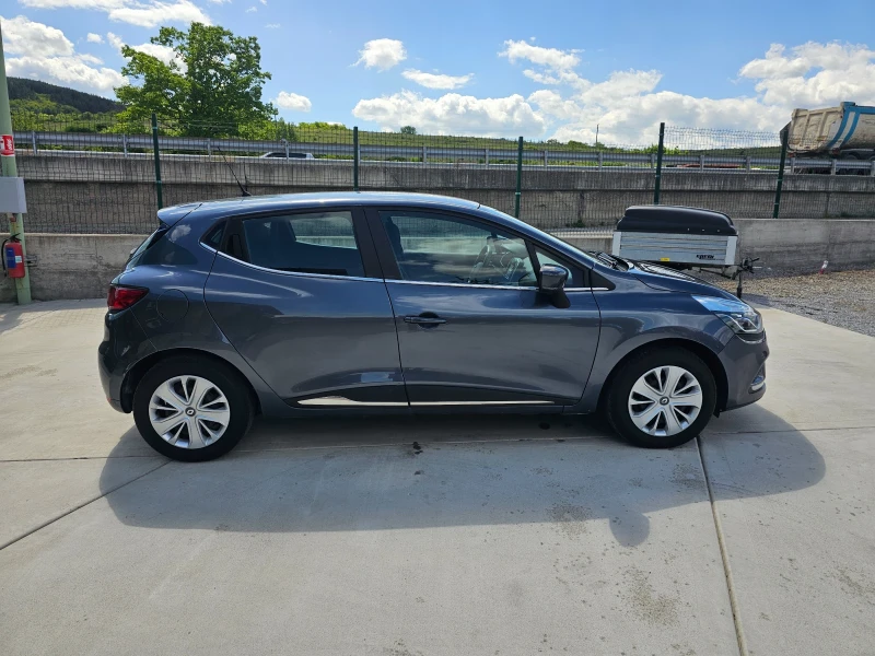 Renault Clio 900kub.+ Газ, снимка 5 - Автомобили и джипове - 50289828