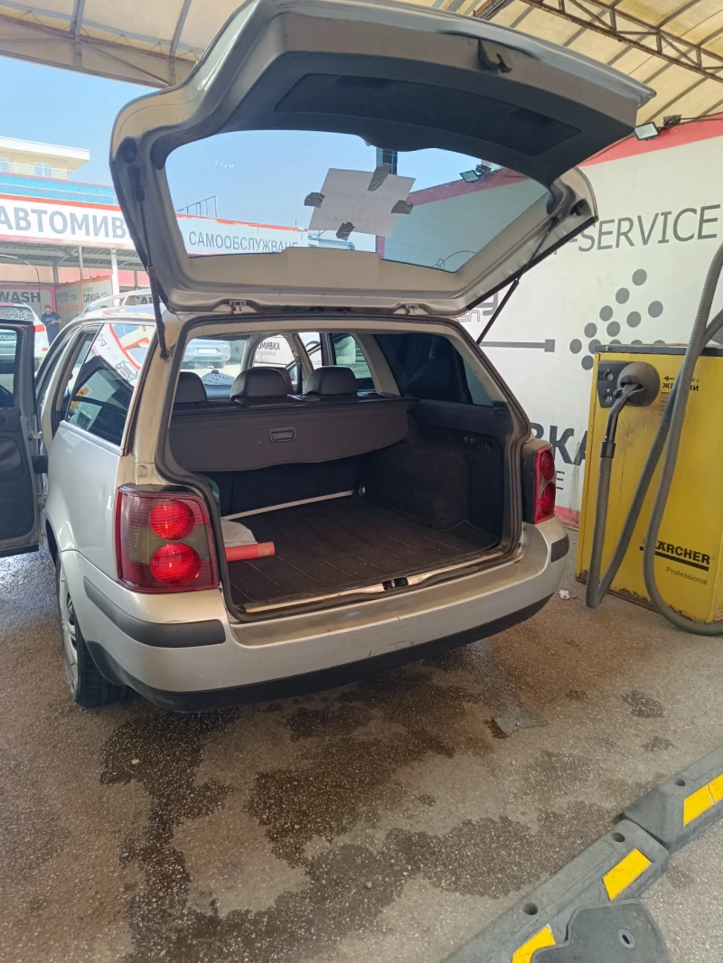 VW Passat, снимка 6 - Автомобили и джипове - 51148258