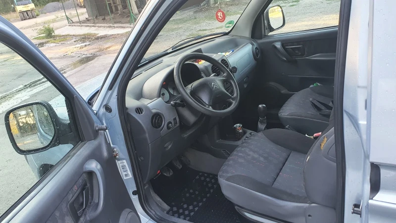 Citroen Berlingo 1.6i   газ, снимка 8 - Автомобили и джипове - 51552980
