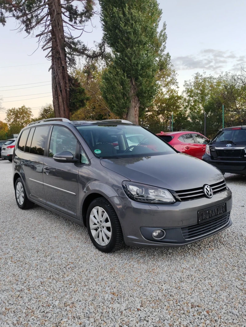 VW Touran 2.0, 140к.с. Highline, ТОП , снимка 3 - Автомобили и джипове - 52109943