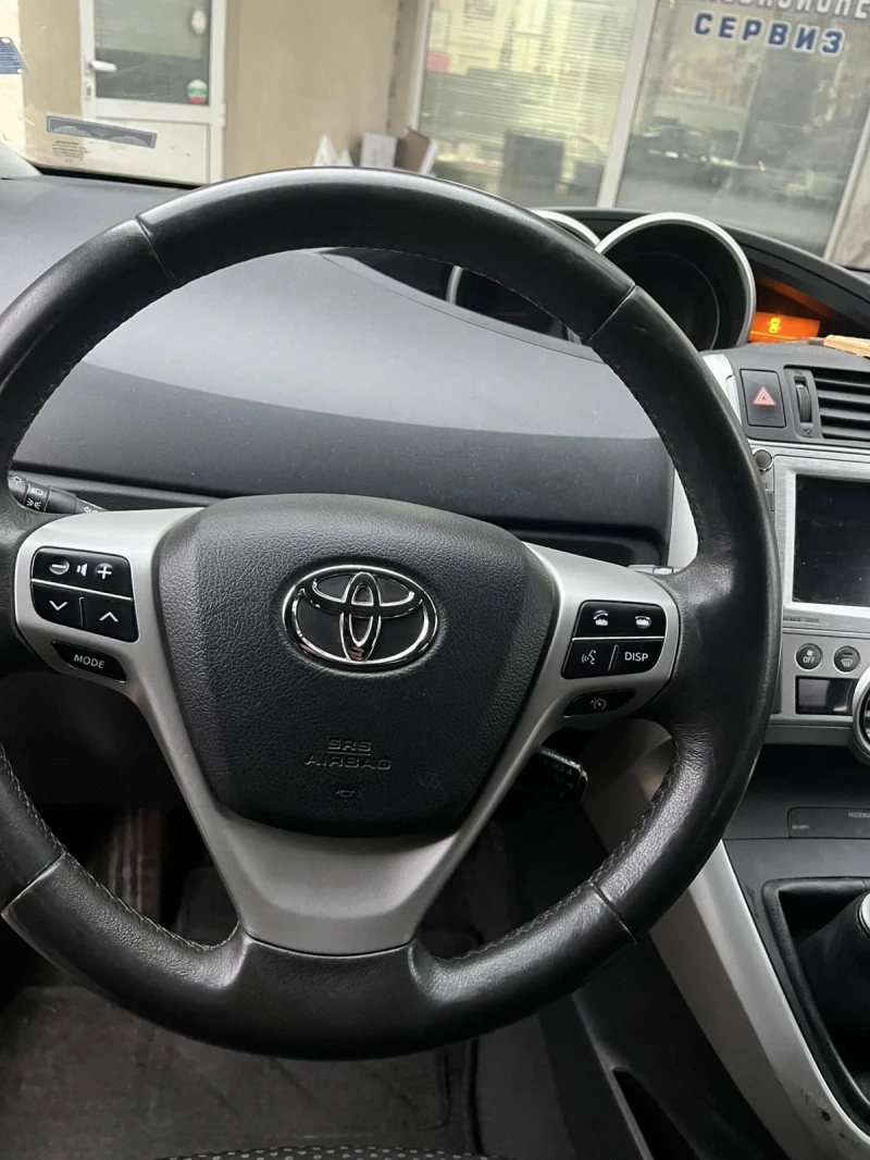 Toyota Verso, снимка 4 - Автомобили и джипове - 53012820